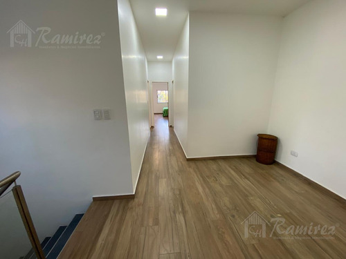 Quinta 4 Ambientes En Venta - Francisco Alvarez, Moreno