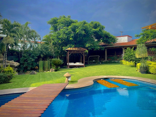 Casa En Lomas De Cocoyoc