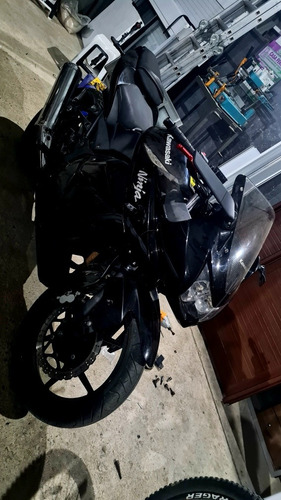 Imagen 7 de 13 de Kawasaki R250