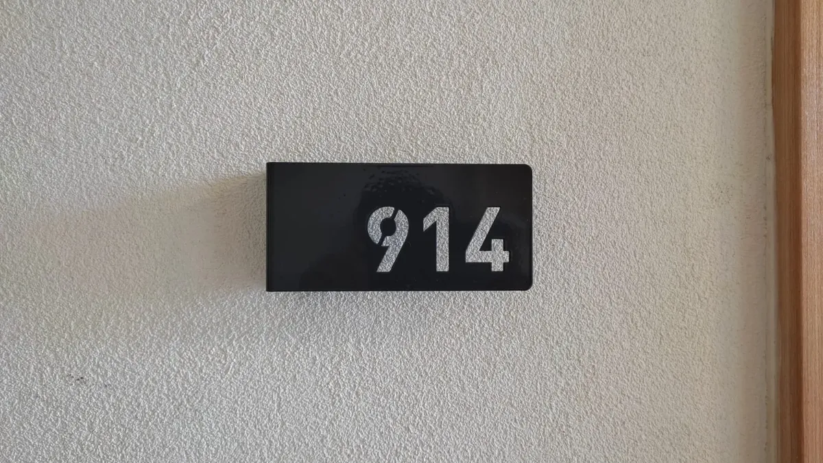 Imagen 2 de 30 de Edificio Av. Almte. Blanco Encalada (1 Est. 1 Bod.) Vista S