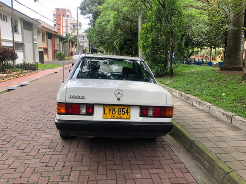 Mercedes Benz 190 E