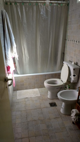Imagen 8 de 9 de Ramos Mejia T/casa 3 Amb, C/patio *refaccionado*