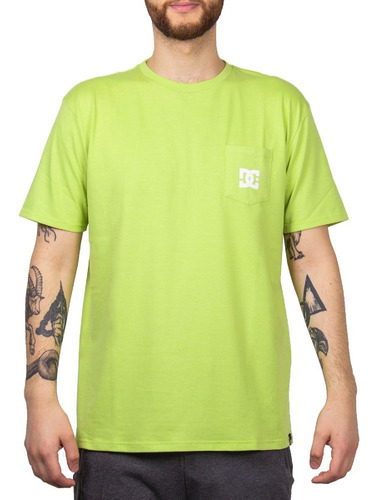 Remera Hombre Dc Shoes Star Pocket Cuello Redondo Algodon