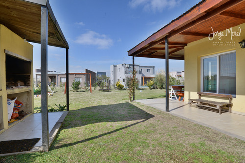 Casa Interno #0-100 - Pilar Del Este - San Alfonso - 170m2 #id 13831