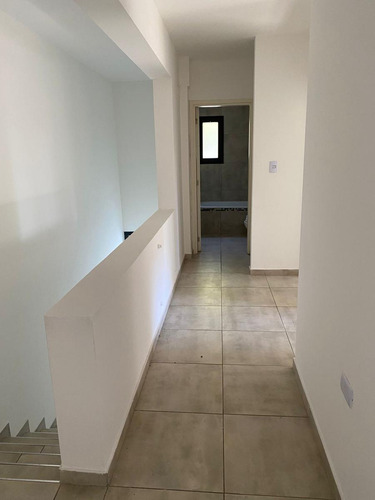 Casa En Venta De 3 Dormitorios En Villa Allende.