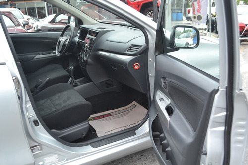 Imagen 11 de 13 de Toyota Avanza Le 2019