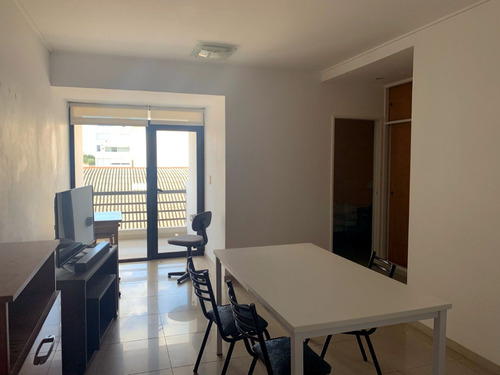Imagen 1 de 12 de Vendo Departamento 1 Dormitorio La Plata Calle 13 Y 43