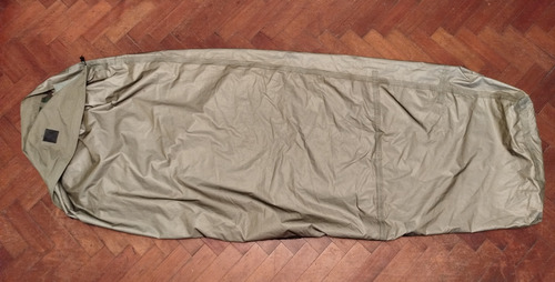 Bolsa De Dormir Y Funda Goretex Ejército U.s.a. Camuflado Derecho (Usado)
