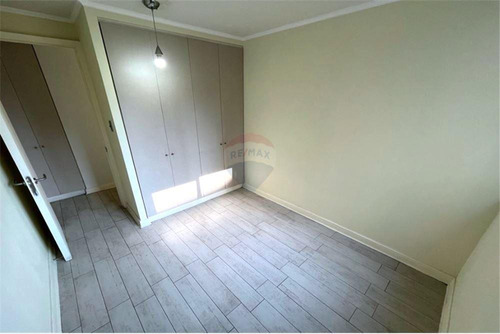 Recién Rebajado!. Depto En Primer Piso, Macul