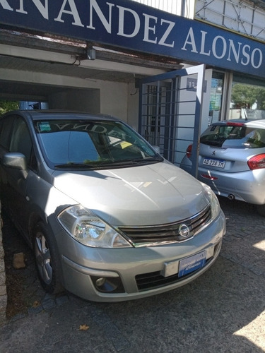 Nissan Tiida 1.8 Tekna 5 P 2013