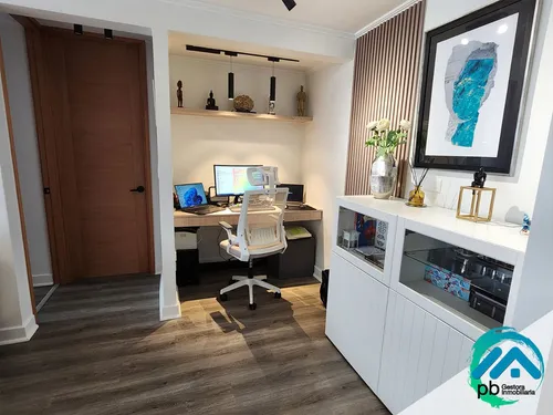 Departamento Remodelado En Venta, Av. Las Condes Metro Estor