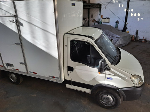 Iveco Daily 35s14 Bau Ano 17 Unico Dono Novissima