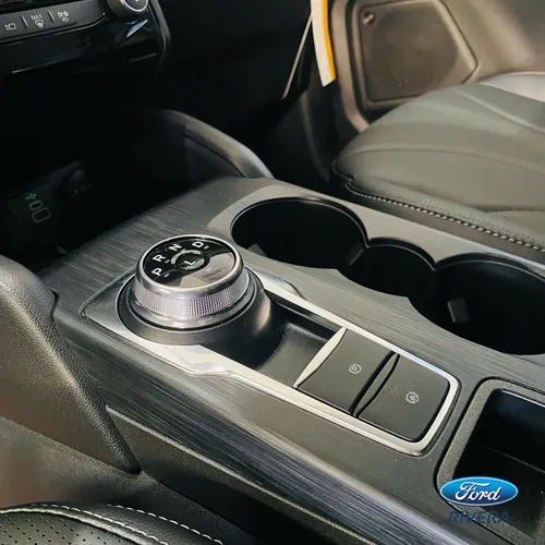 Ford Escape Platinum