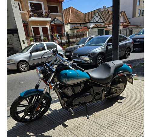 Kawasaki Vulcan 900 Custom