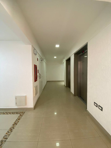 Apartamento En Venta Res. Los Pinos Llano Alto Carrizal. La