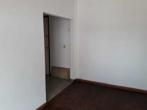 Venta Dto 2 Ambientes Zona Centrica Chascomus