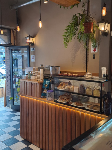 Venta Fondo Comercio C/ Alquiler Café Pastelería Lanús