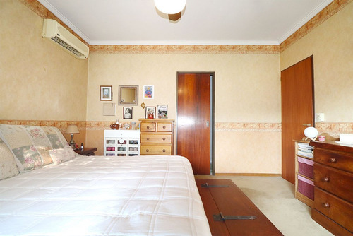 Casa En Venta 4 Ambientes Ballester Doble Lote
