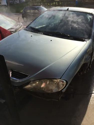 Imagem 1 de 2 de (09) Sucata Renault Megane 2.0 8v 2000 (retirada Peças)
