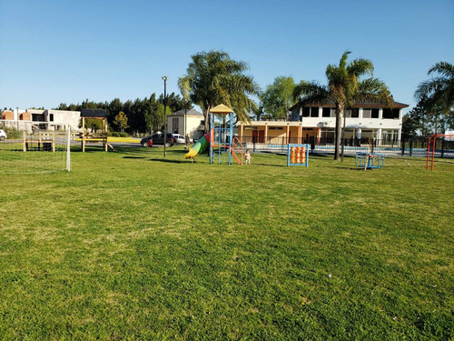 Imagen 9 de 12 de Venta De Lote 1608 M2 Barrio Malibù Canning