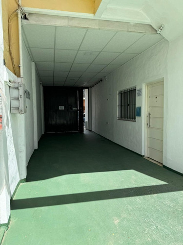 Departamentos En Complejo En Venta En Bella Vista!!!