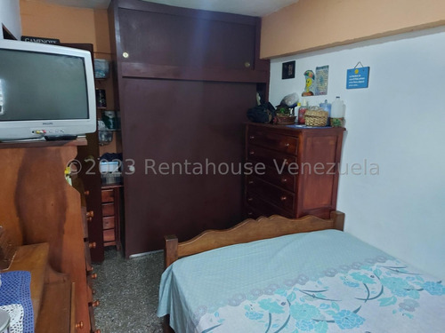 Imagen 20 de 29 de Apartamento En Venta Caricuao Ud-4 23-8675 Fabricio Liaz