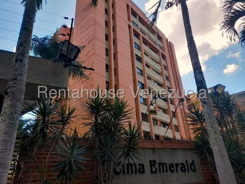 Venta De Apartamento En Las Esmeraldas