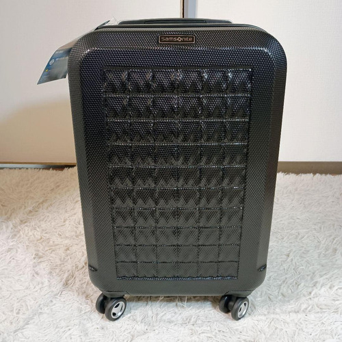 2 Valijas Samsonite Harcombe 24 Negras 1 Viaje Sin Detalles Negro Cuadritos (Usado)