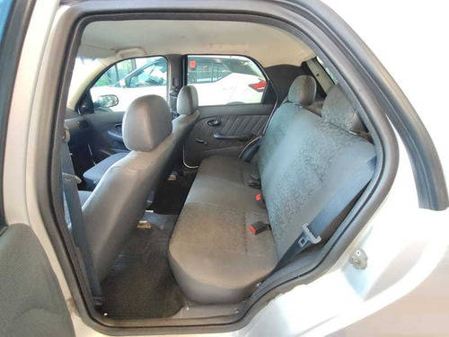 Imagem 8 de 15 de Fiat Palio 1.0 Economy Fire Flex 8v 4p