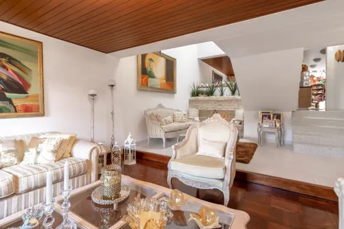 Casa En Venta En Pasadena. Cod V8251