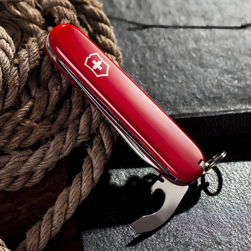 Cortador de canetas Victorinox Walker 9-Use 0.2313 22943 Cor vermelha