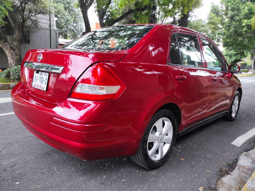 Nissan Tiida 1.8 Advance Sedan Mt