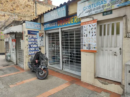 Casa Comercial Con Vivienda