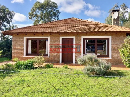 Imagen 2 de 23 de Precioso Chalet En Venta - Ocean Park