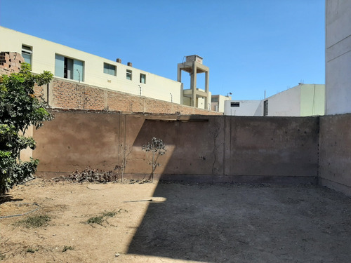Casa 333mts2 En Urb. Los Cipreses - Cer. Lima *negociable*