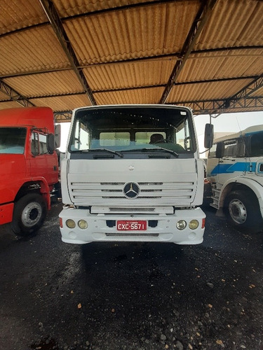 Imagem 2 de 9 de Mercedes Benz R1420 6x2 Graneleira