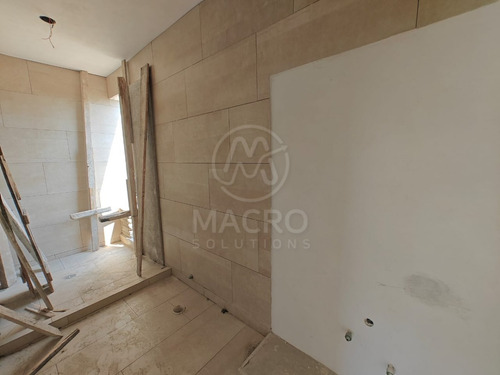 Casa En Venta En Col. Lazaro Cardenas Con 3 Recamaras