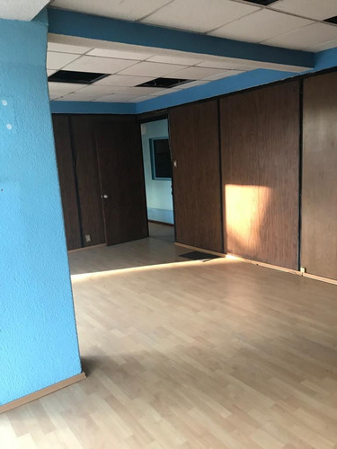 Imagen 6 de 8 de Granjas Esmeralda Rento Bodega 2680 M2