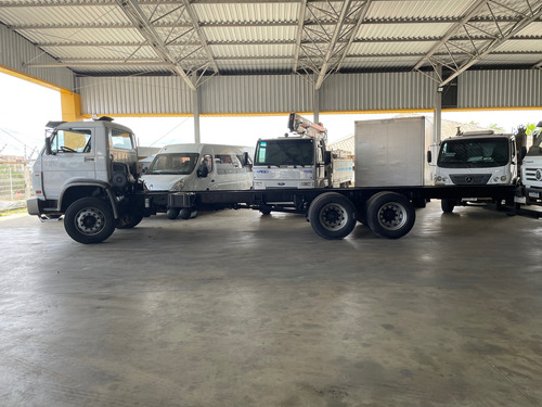 23.230 Truck 2016 No Chassi Baú Ou Carroceria A Parte 30 Mil