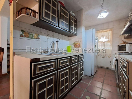 ¡descubre El Hogar De Tus Sueños En Cabudare! Imagina Vivir En Una Hermosa Casa De 2 Plantas, Situada En Un Urbanismo Tranquilo Y Seguro, Donde La Naturaleza Te Abraza Cada Día. Tu Nuevo Hogar Te Espe