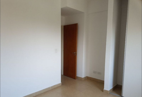 Imagen 5 de 7 de Departamento 2 Ambientes Con Cochera, San Miguel, Dueño