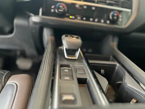 Nissan Pathfinder 3.5 Exclusive 2Wd At