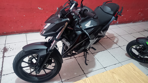 Honda Cb300f Twister 2023 Com Baixo Km