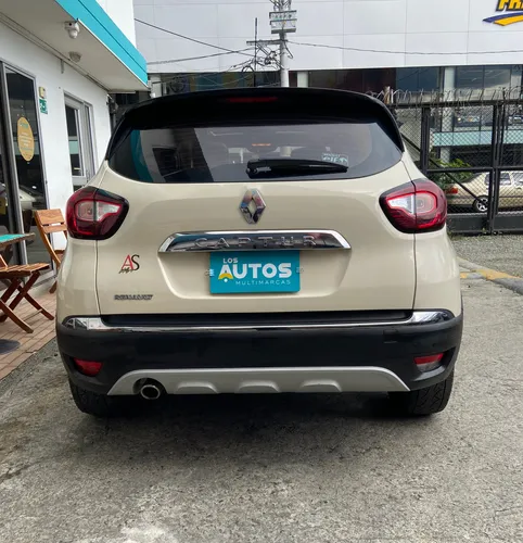 Renault Captur 2.0 Intens Automática