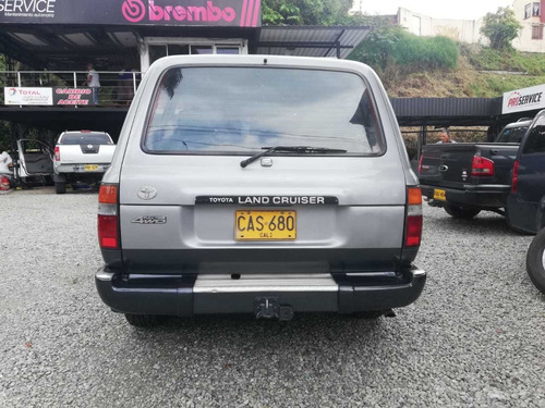 Toyota Land Cruiser Fj 80l Burbuja