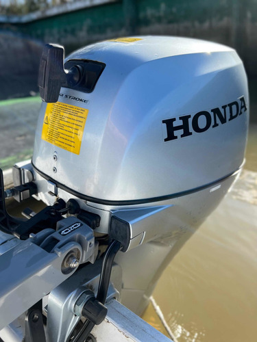 Imagen 4 de 21 de Bote Lancha Open Tracker Tozoli 430 Matrizado Honda 20 Hp