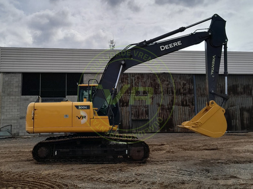 Escavadeira Hidráulica John Deere 200g Ano 2022 Com 2.472 H