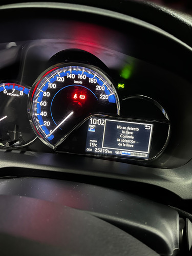 Yaris 2023 S Impecable - Nuevo