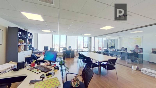 Imagen 4 de 17 de Oficina 75 M2/avenida Las Condes/ Cantagallo
