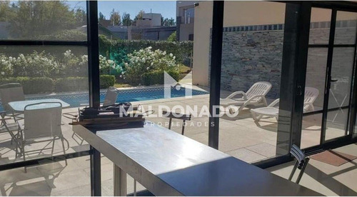 Imagen 8 de 8 de Casa En Chacras De La Villa